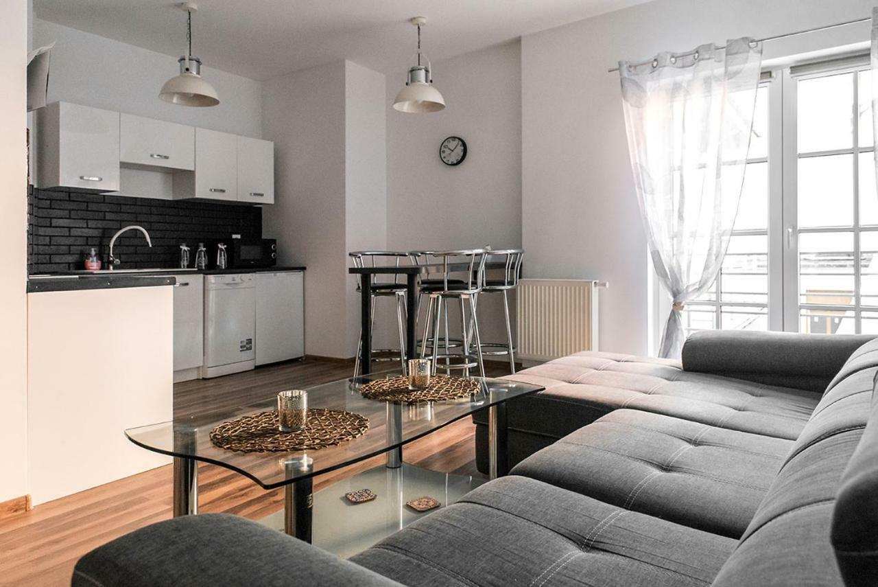 Apartament na Wyspie Piasek Apartment Klodzko Bagian luar foto